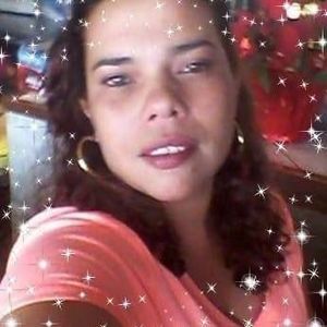 Meet your Posher, Yenisel